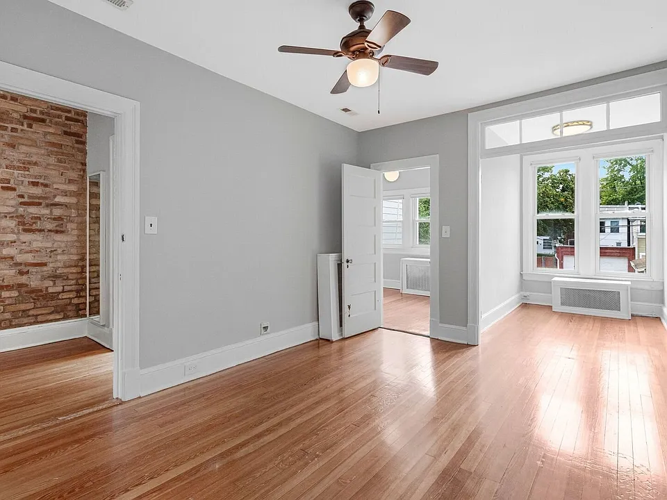 1414 Taylor St NW