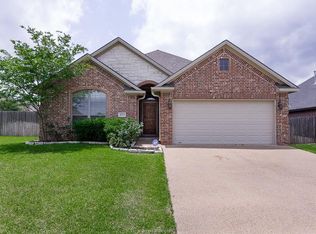 3922 Incourt Ln, College Station, TX 77845