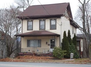 201 North St, Jim Thorpe, PA 18229