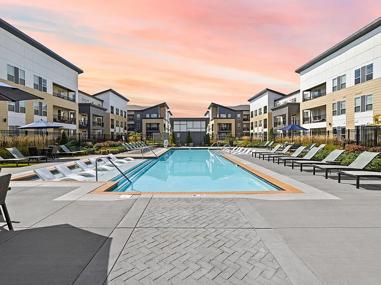 Aria Apartments of Zionsville — Photo 36