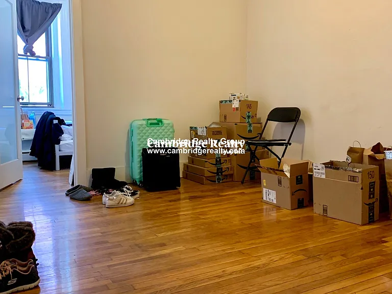 110 Willow St #2T — Photo 9