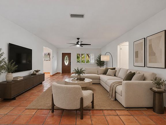 3rd image of 410 NE 36th Street