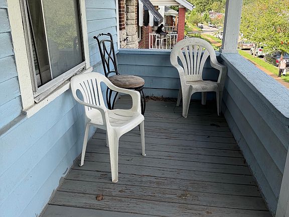 2nd image of 5363 Arlington Ave