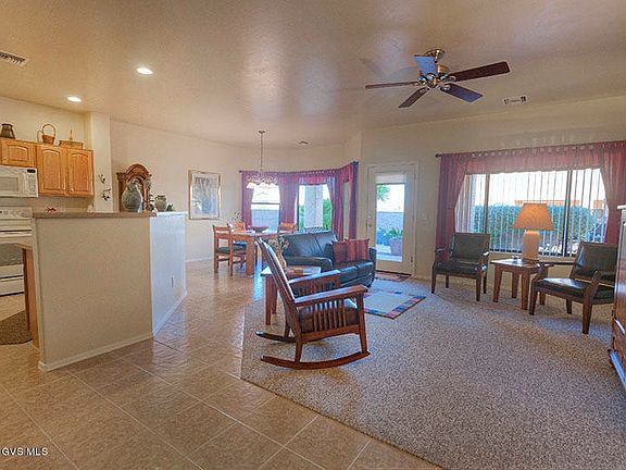 3rd image of 2242 N Vuelta Entera