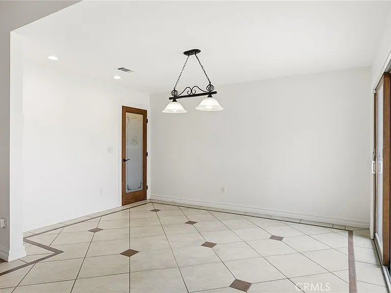 29628 Squaw Valley Dr — Photo 11