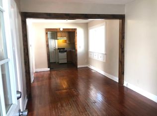 422 S Magnolia Ave, Lansing, MI 48912