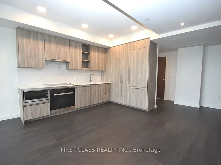 25 McMahon Dr #1707 — Photo 11