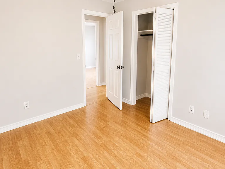 208 Inway Dr — Photo 15