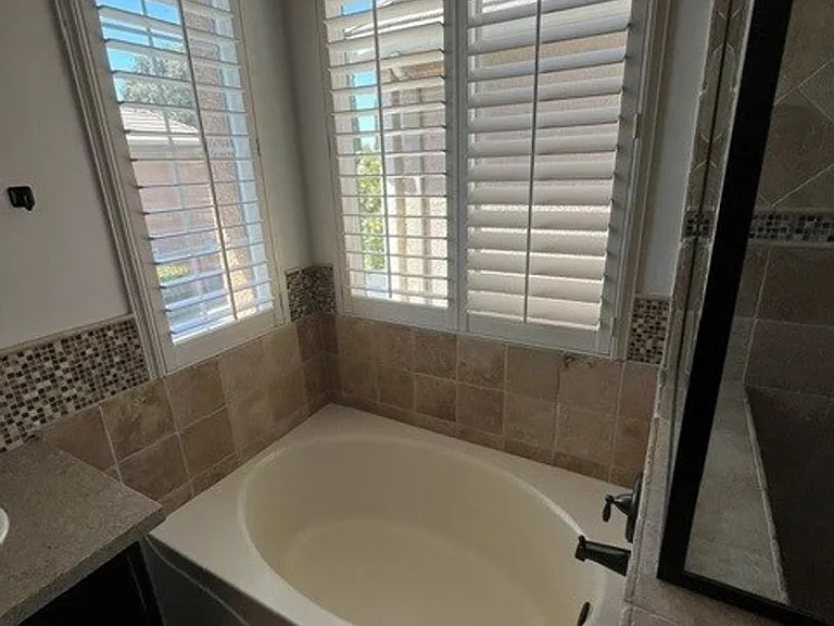 1534 N Oliveto Ct — Photo 18