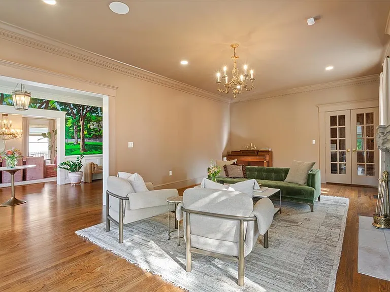 410 Rice Ave — Photo 6