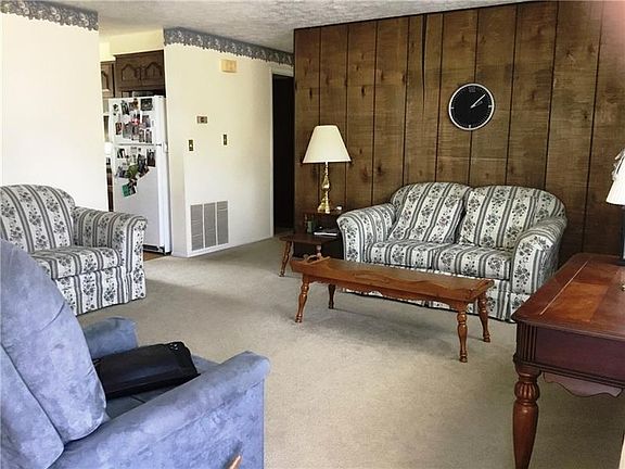 4th image of 3150 New Hampshire Dr