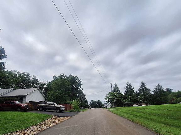 5th image of 2637 Preakness Dr