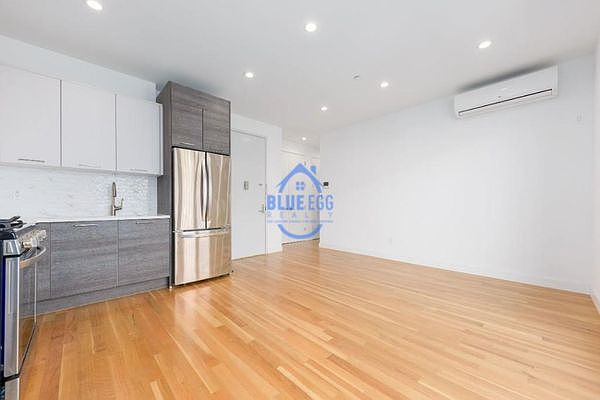 1st image of 625 E 18th St #5L