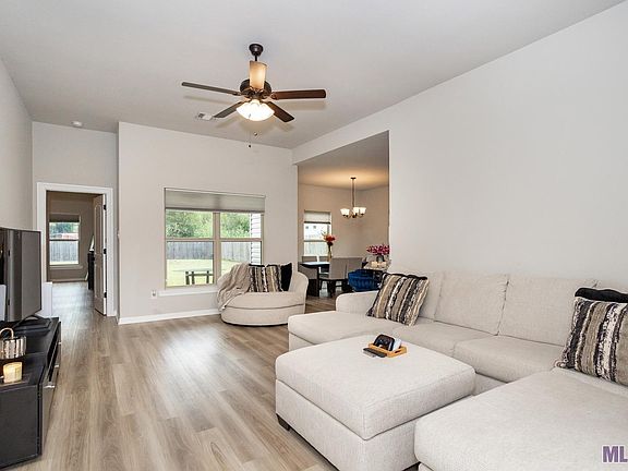 2nd image of 548 Whispering Waters Ave