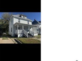 303 Forest Ave, Rockford, IL 61101