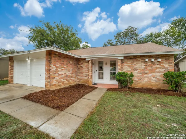 5834 Cliffdale Dr, San Antonio, TX 78250