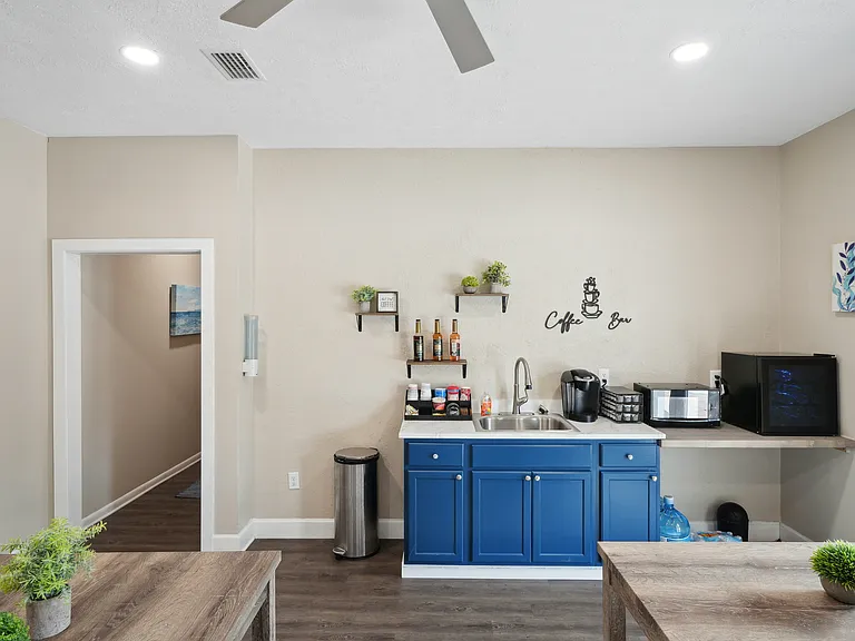 Coffee Bar