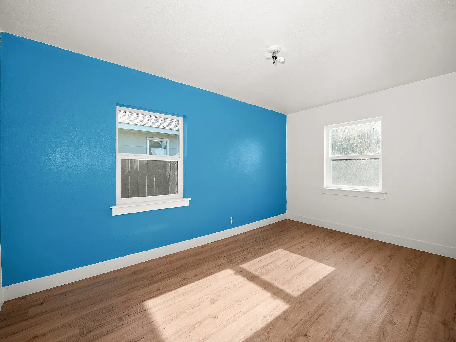 2 bed, 798 sqft, $1,695 — Photo 2