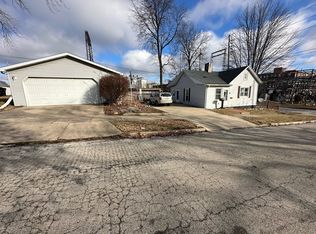 401 W Mill St, Bloomington, IL
