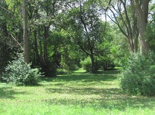 5606 Lenox Rd, Lisle, IL 60532