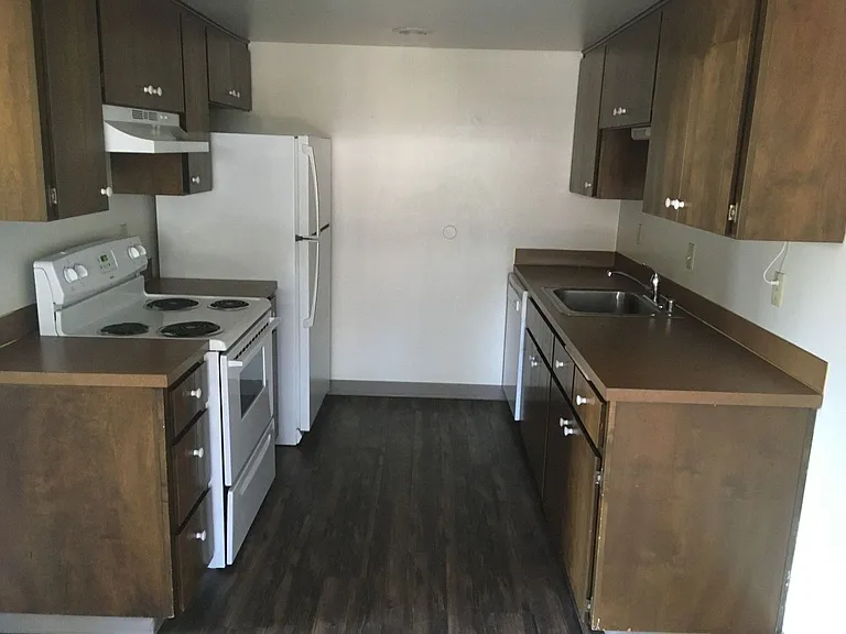 Sunrise Villas Apartments — Photo 3