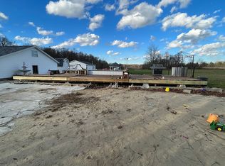 3225 Bartlett Rd, Mantua, OH 44255