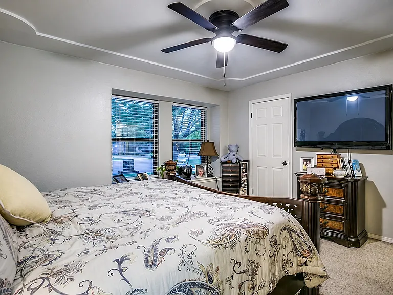 1613 Box Canyon Ct — Photo 7