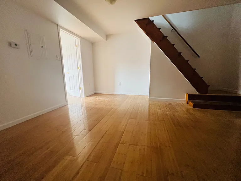 616 S 2nd St #3F — Photo 3