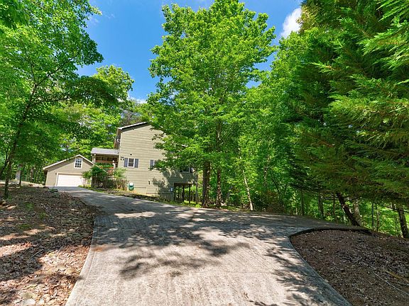 2nd image of 65 Medina Ct #2-9210