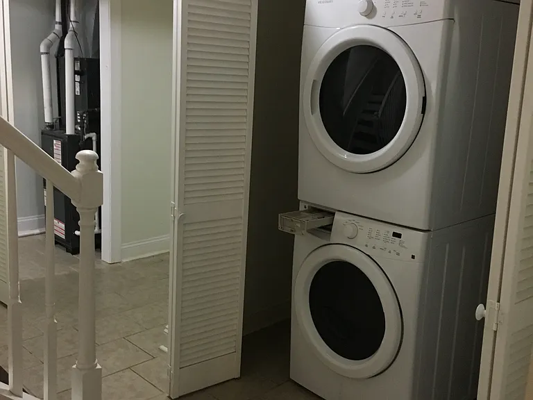4128 Chester Ave #1R — Photo 21