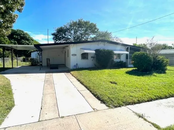 2104 Golfview Court, Fort Pierce, FL 34950