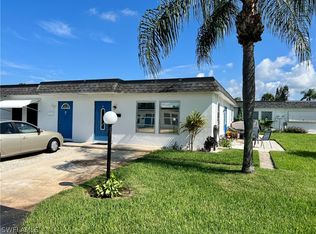 27 Temple Ct, Lehigh Acres, FL 33936
