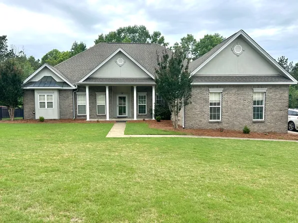 516 Whispering Wind Way, Deatsville, AL 36022