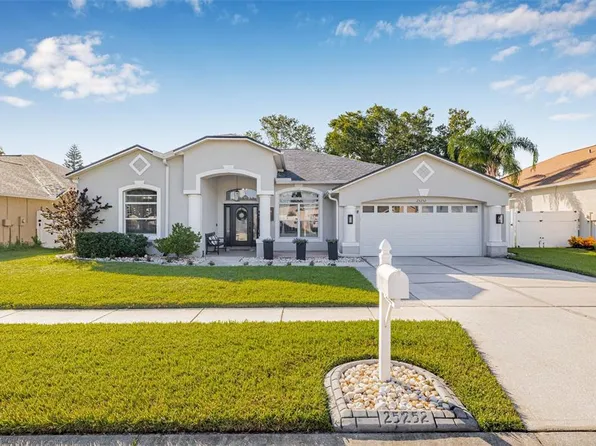 25252 Conestoga Dr, Land O Lakes, FL 34639