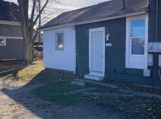 321 E Gilbert St, Muncie, IN 47305