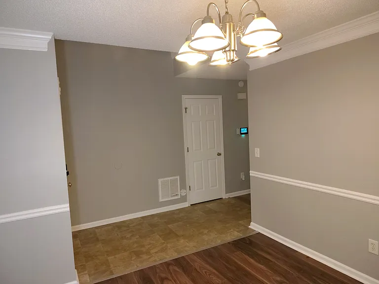 5800 Sable Glen Rd — Photo 18