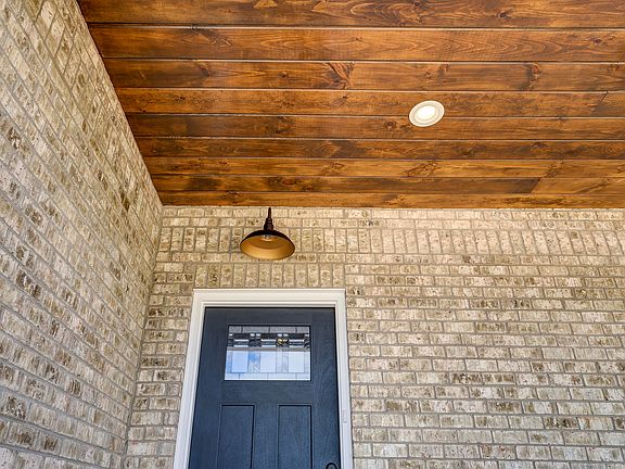 4th image of 1839 Topsail Ct
