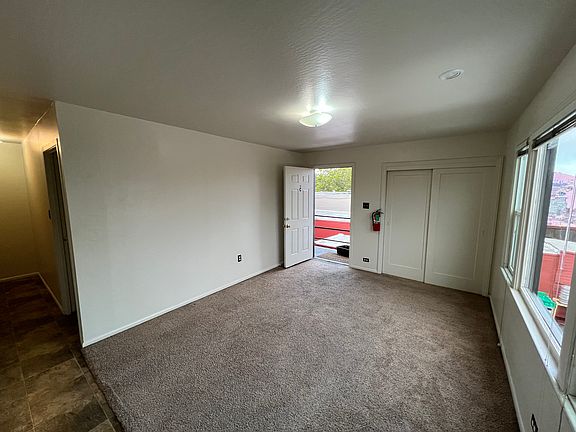 2nd image of 2413 Mission St APT C