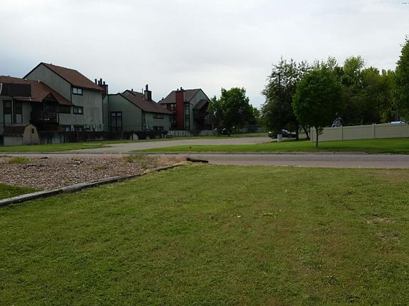 4th image of 1011 17th Ave Sw