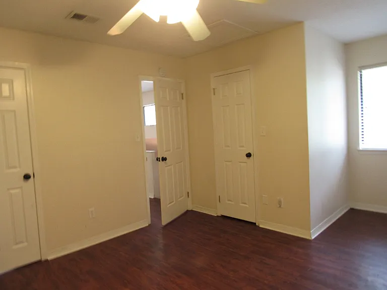 3528 Parkwood Ave — Photo 14