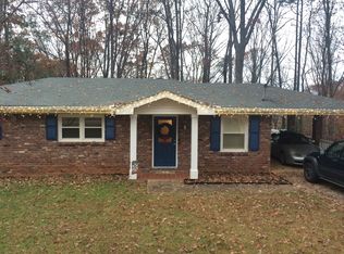 945 Eleanor Way SE, Smyrna, GA 30080