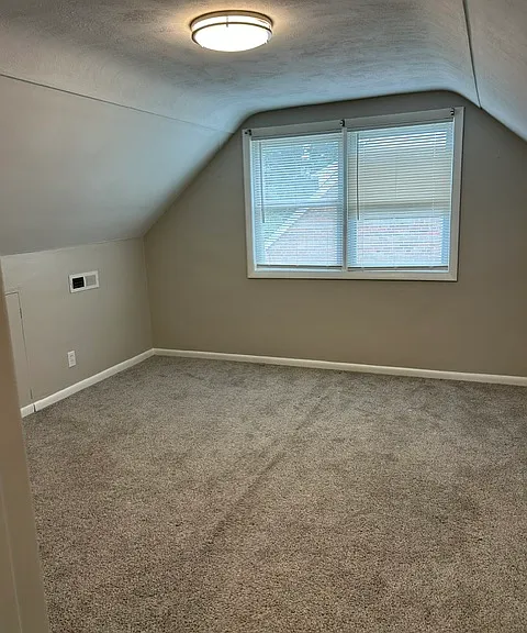 8770 Glenwood Dr — Photo 16