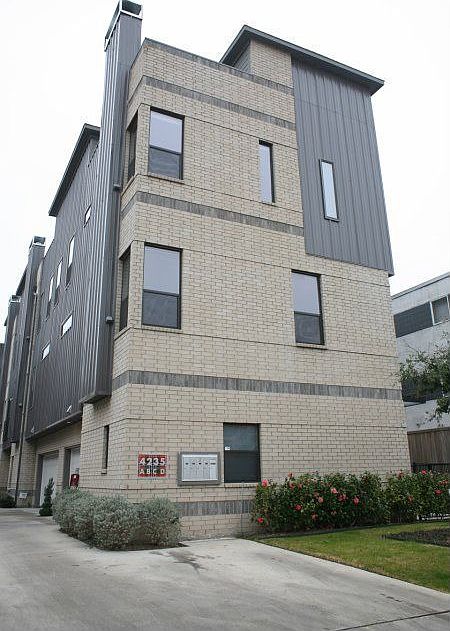 1st image of 4235 Holland Ave APT A