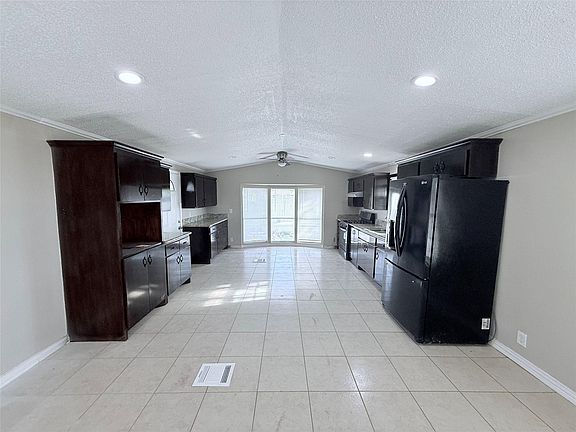 4th image of 9027 Puritan Way #524