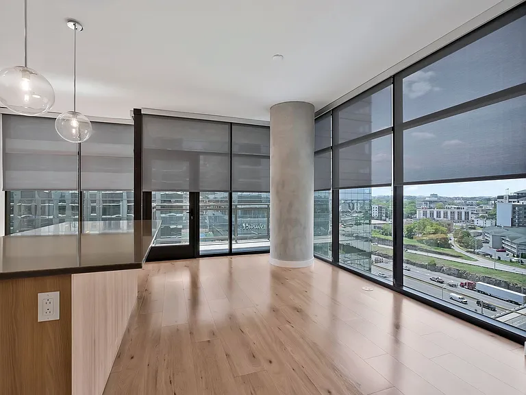 1212 Demonbreun St #1002 — Photo 50