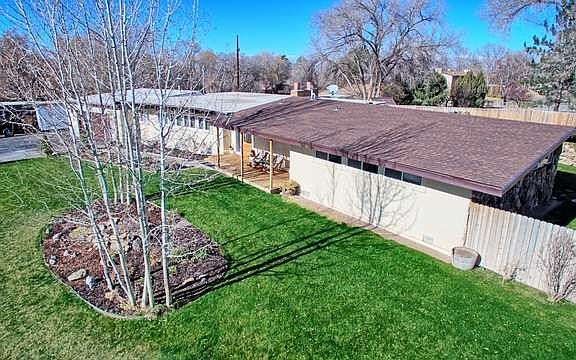 2nd image of 2592 Fruitridge Dr
