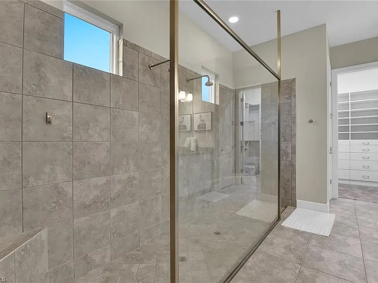 9630 Campanile Cir — Photo 18