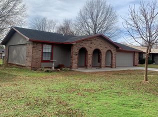 107 Teakwood Dr, Poteau, OK 74953