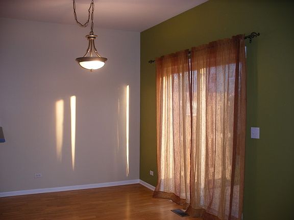 5th image of 423 N Tower Dr