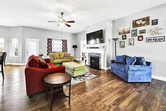 5th image of 601 Planters Way